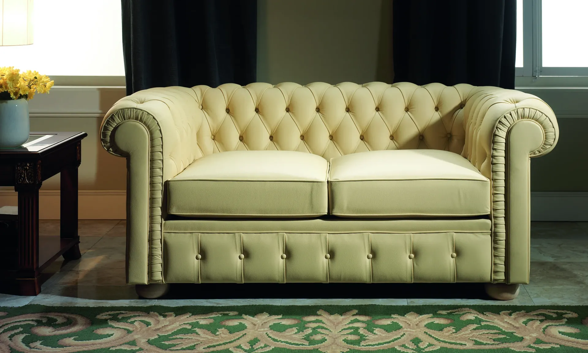 Class Upholstery collection — executive classic office furniture by ALPUCH