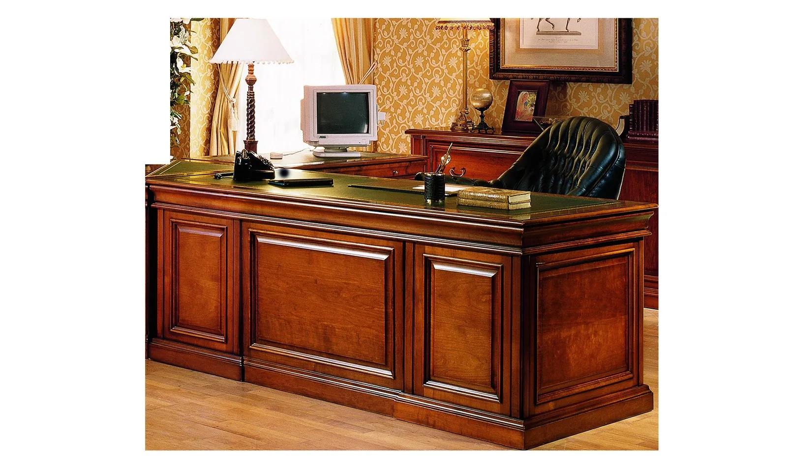Padova collection — executive classic office furniture by ALPUCH — view 3